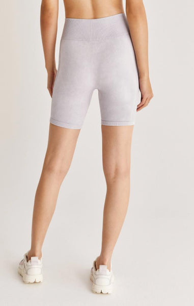 Dance It Out Seamless Short - Lavender Ash